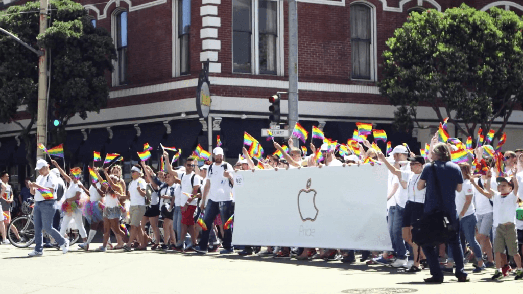 apple-pride-elefantegrafico-1