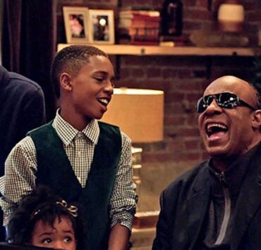 Apple Stevie Wonder